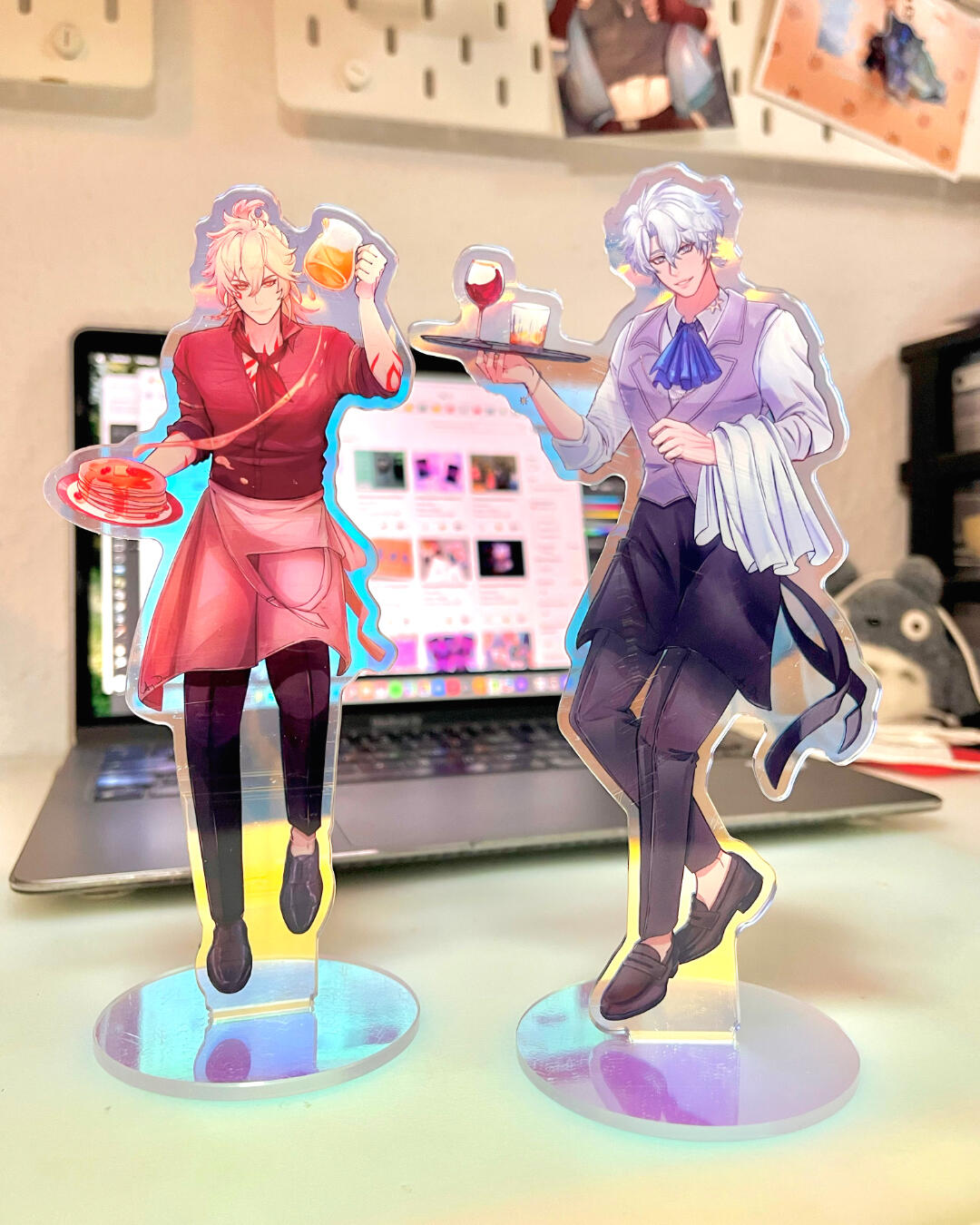 standee standee